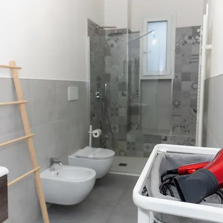 Robertone Apartman Bari